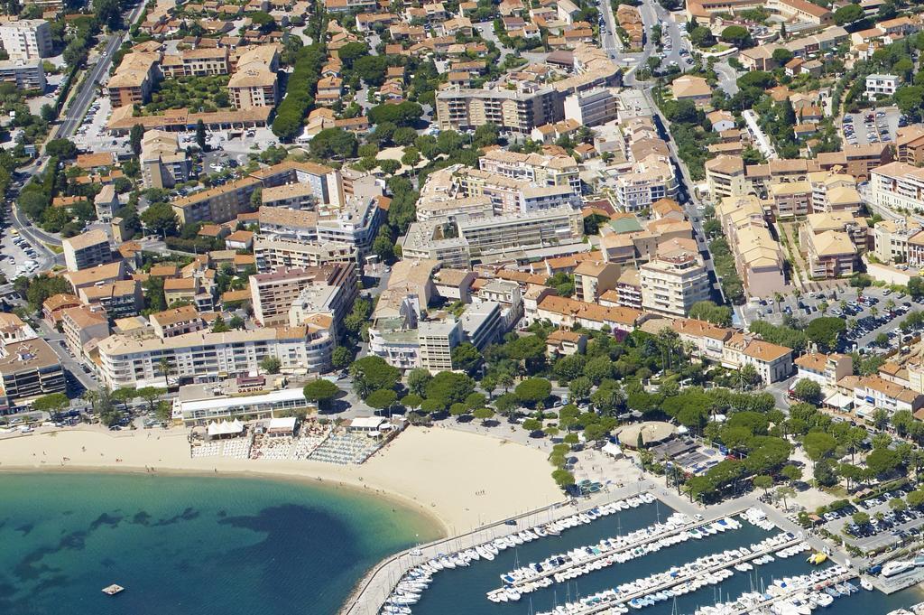 Hotel Lou Paouvadou Sainte-Maxime Exteriör bild