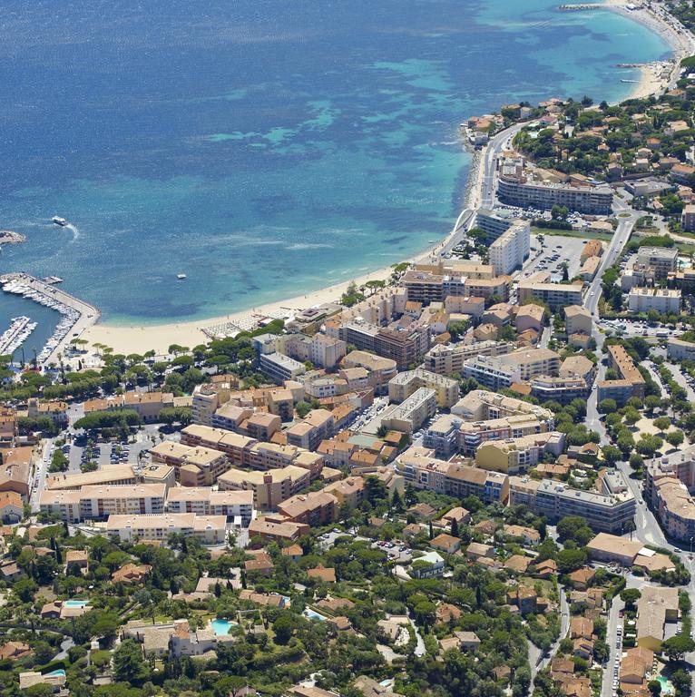 Hotel Lou Paouvadou Sainte-Maxime Exteriör bild