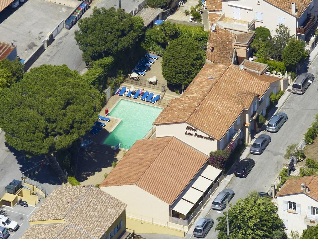 Hotel Lou Paouvadou Sainte-Maxime Exteriör bild